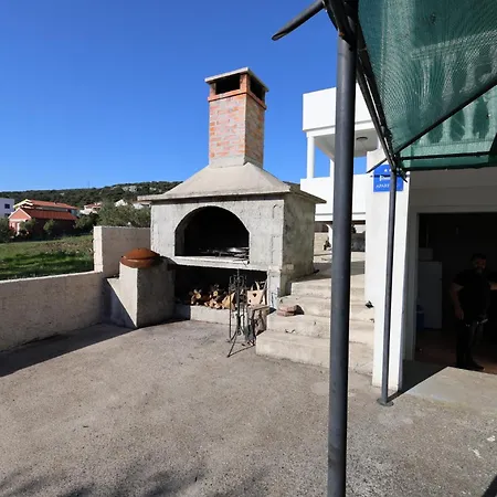 Marin Next To The Apartman Sveti Petar